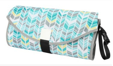 Mess-Free Diaper Changes: The Ultimate Convenient Baby Changing Pad - Sternli Store